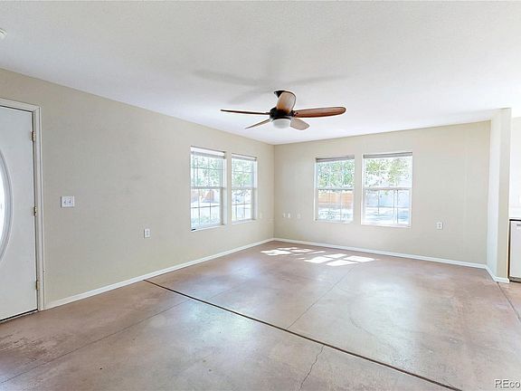 4th image of 213 E Chester Street