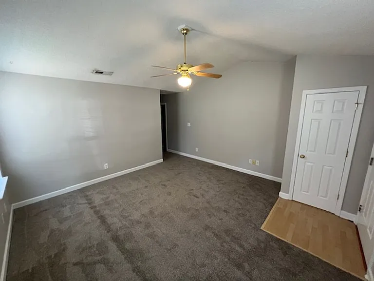 324 Faith Rd — Photo 2