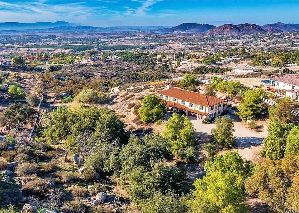 38975 Via De Oro, Temecula, CA 92592 Zillow