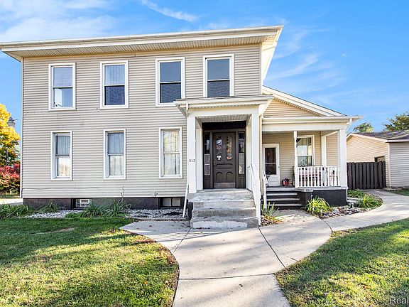 5th image of 512 E Main St