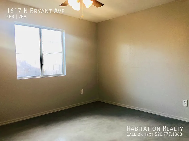 1617 N Bryant Ave — Photo 6