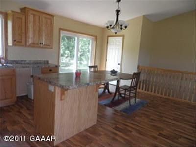 5th image of 6890 Maryridge SW