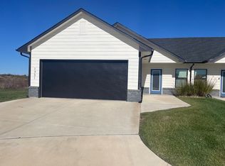 1731 S Hickory Creek Ct, Wichita, KS 67235