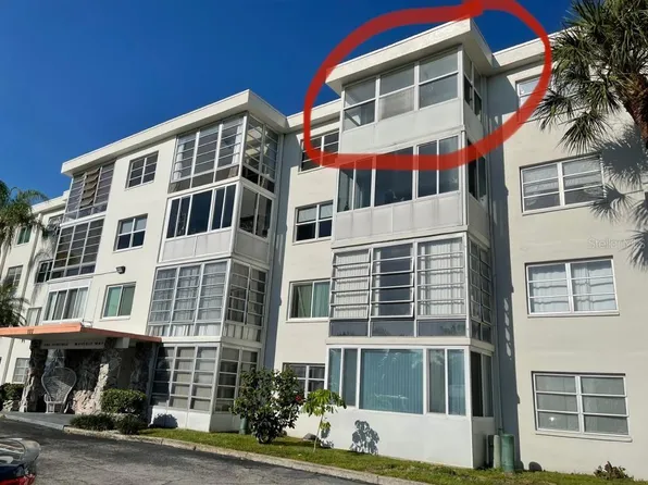 100 Waverly Way APT 402, Clearwater, FL 33756