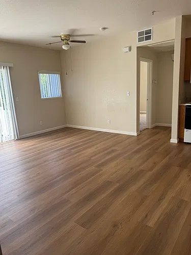 Floor plan 208