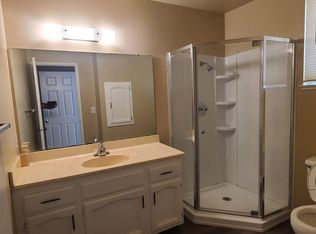 13427 S Henderson Rd, Caruthers, CA 93609