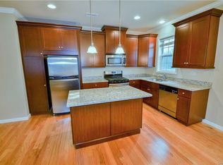 113 Canter Ct, Goshen, NY 10924