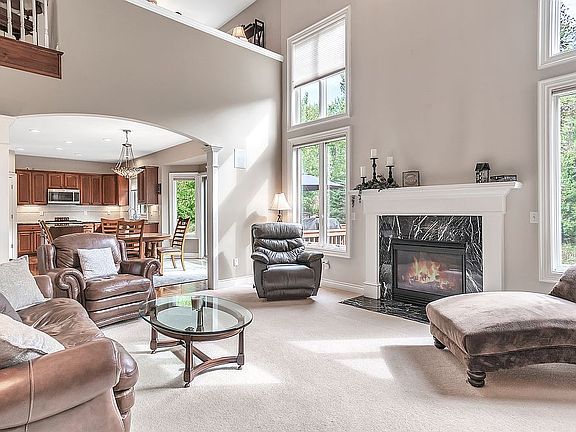 5th image of 10144 Whitmore Bay Dr