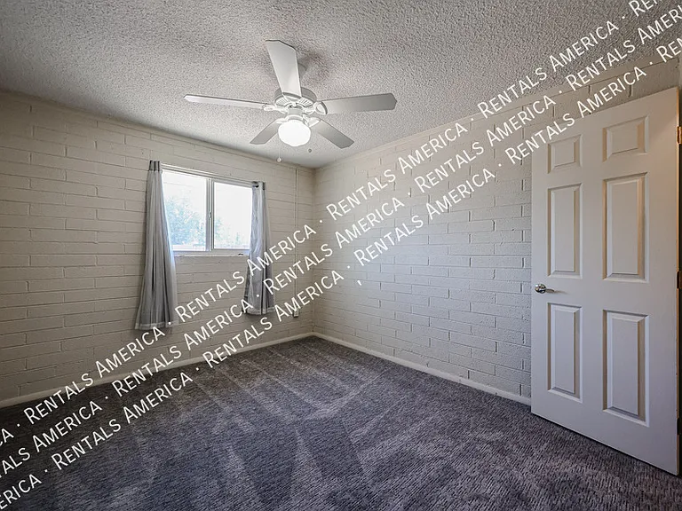7901 E Kimsey Ln — Photo 28