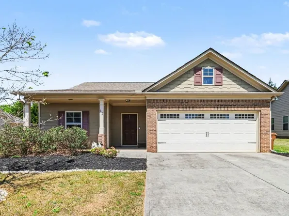 12 Miles Dr SE, Cartersville, GA 30120