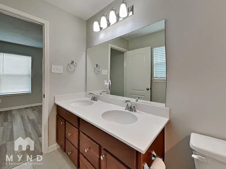 627 Coyote Canyon Ct — Photo 16