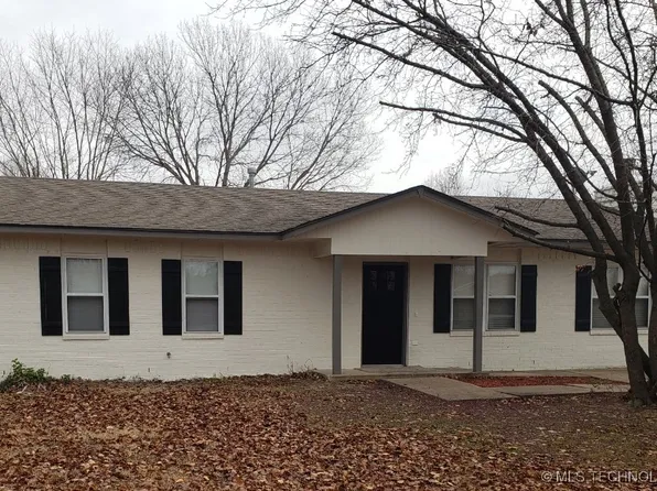 519 Timberlane St, Skiatook, OK 74070