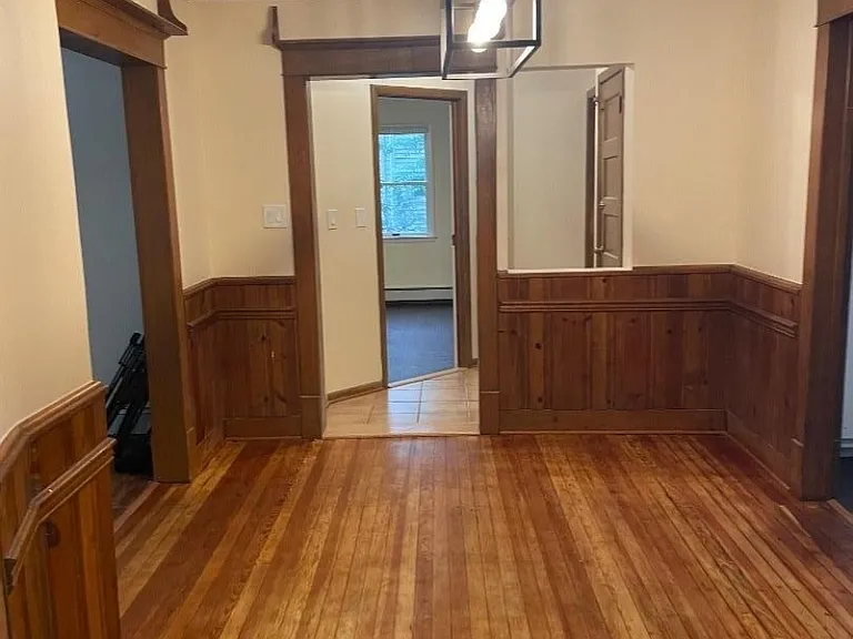 55 Garden Ave #1 — Photo 10