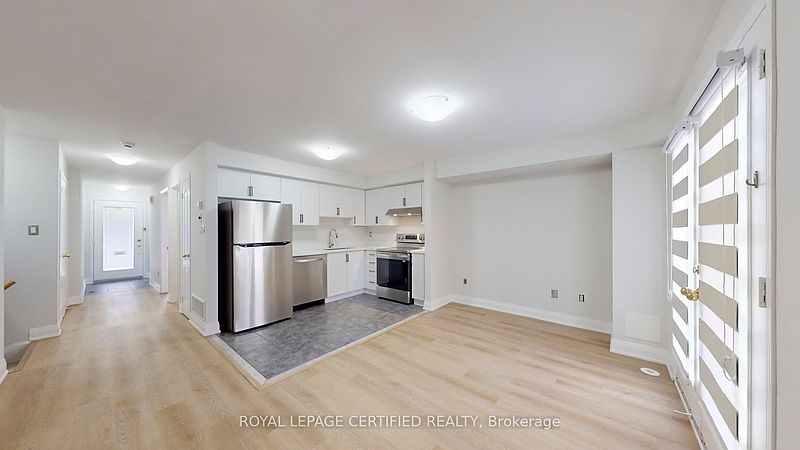 Mississauga Townhouse for rent - 2 Bedrooms — photo 11