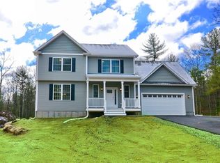 4 Floralisa Ct, Coventry, RI 02816