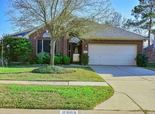 2303 Floral Ridge Dr, Spring, TX 77388