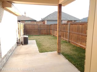 6103 73rd St UNIT B, Lubbock, TX 79424