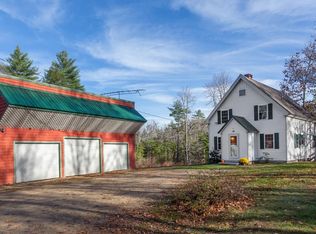 7612 Currier Rd, Loudon, NH 03307