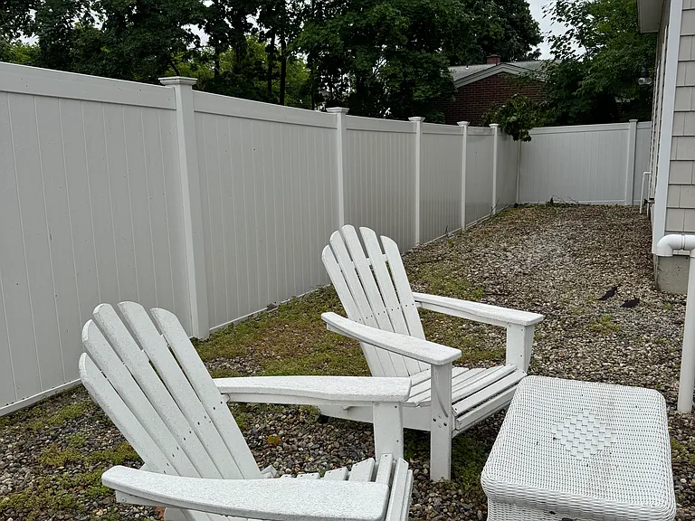 141 Cass St — Photo 19