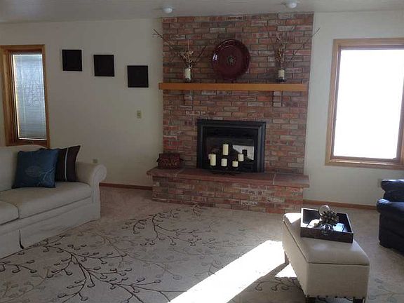 3rd image of 3435 Powderhorn Cir