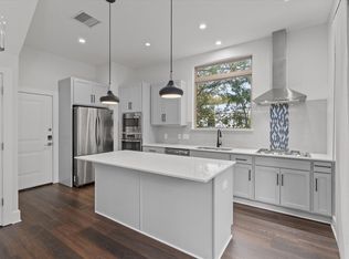 2307 E 16th St #B, Austin, TX 78702