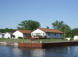 4535 Lake Superior Dr, Standish, MI 48658