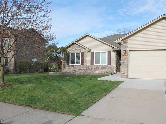 2nd image of 54748 Bradshaw Dr