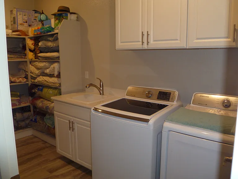 1526 Osborn Dr — Photo 12