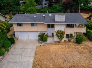 2230 137th Pl SE, Bellevue, WA