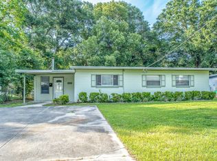 7132 King Arthur Rd N, Jacksonville, FL 32211