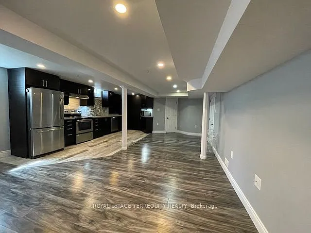 482 Camden Cir #BASEMENT — Photo 5