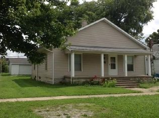308 N 17th St, Herrin, IL 62948