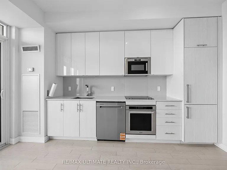 330 Richmond St W #1708 — Photo 5