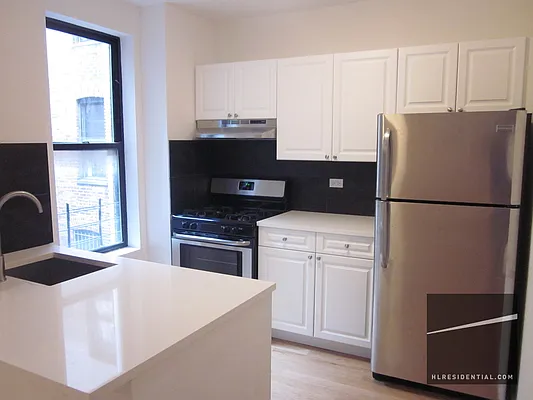 Rented by Highline Residential | media 31