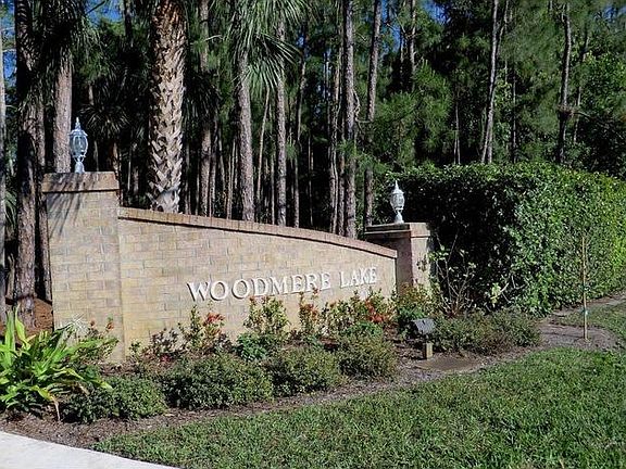 2nd image of 5802 Woodmere Lake Cir #202