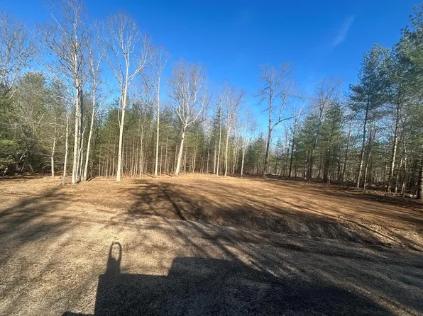 20 Paola Ct, Crossville, TN 38572