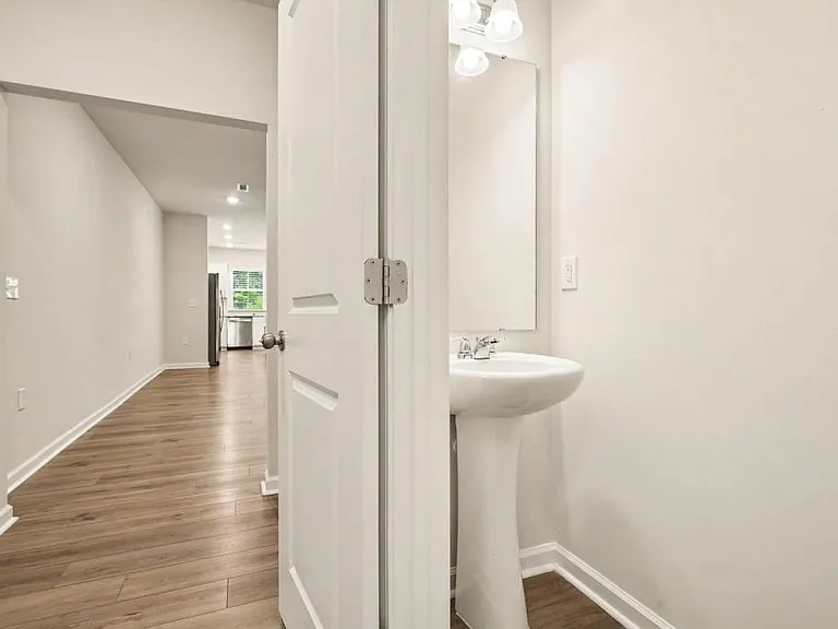909 Falls Grove Trl — Photo 10