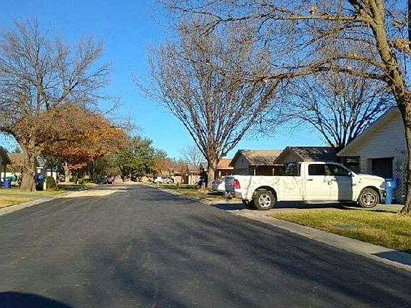 4th image of 123 Azalea Dr
