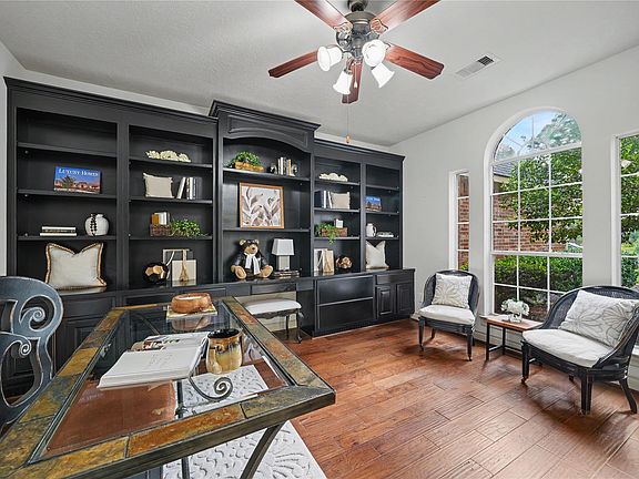 5th image of 27223 Blue Cedar Ln