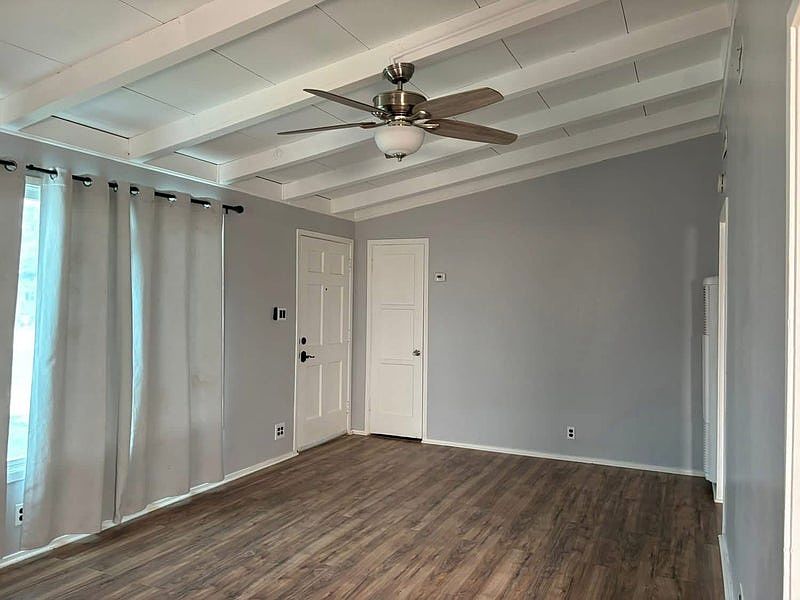 2nd image of 432 N Alvord St