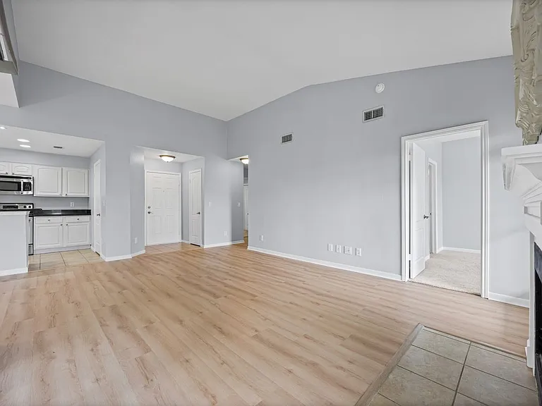 6000 Shepherd Mountain Cv #1312 — Photo 7