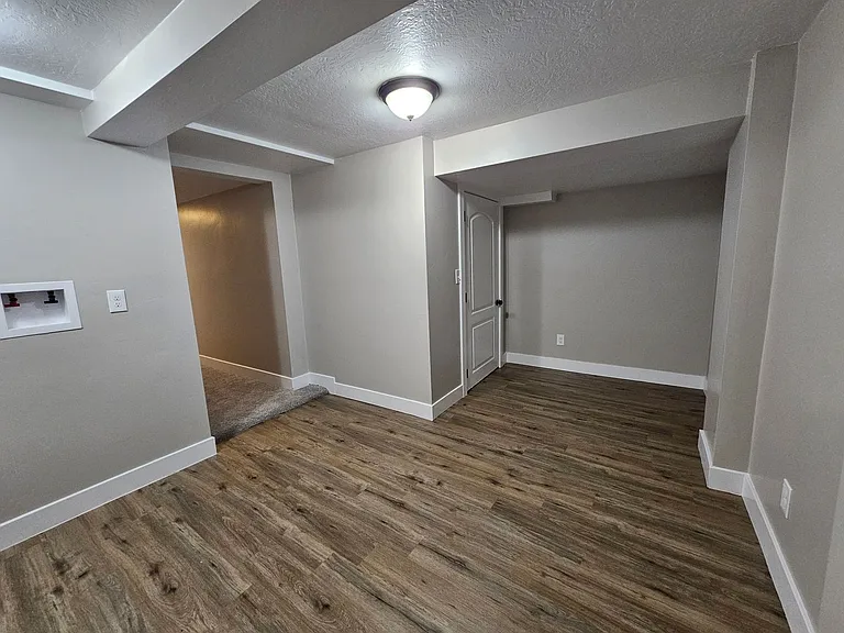 2853 S 9150 W — Photo 24