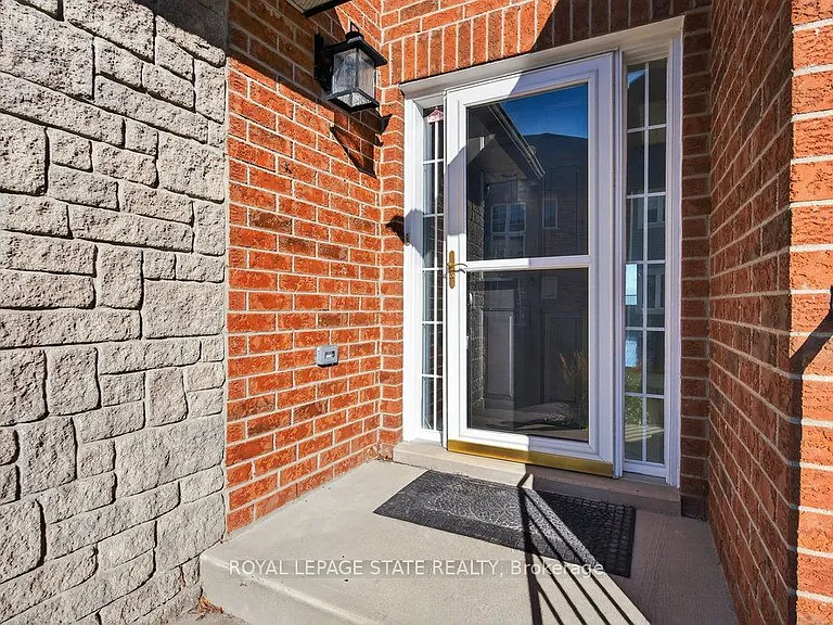 97 Sunvale Pl #4 — Photo 10