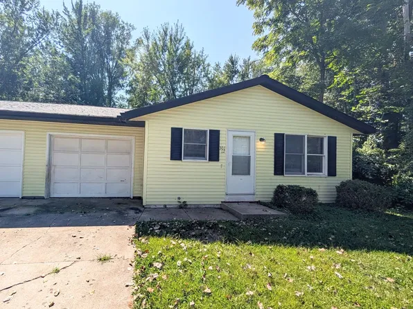 301 E. Palm Drive, 301 E Palm Dr #12, Syracuse, IN 46567