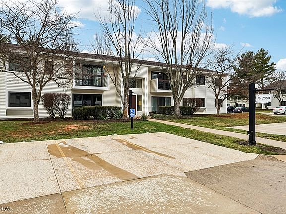 3rd image of 2880 N Bay Dr APT N13