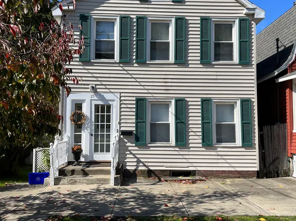 25 Elm St Floor 2, Rensselaer, NY 12144