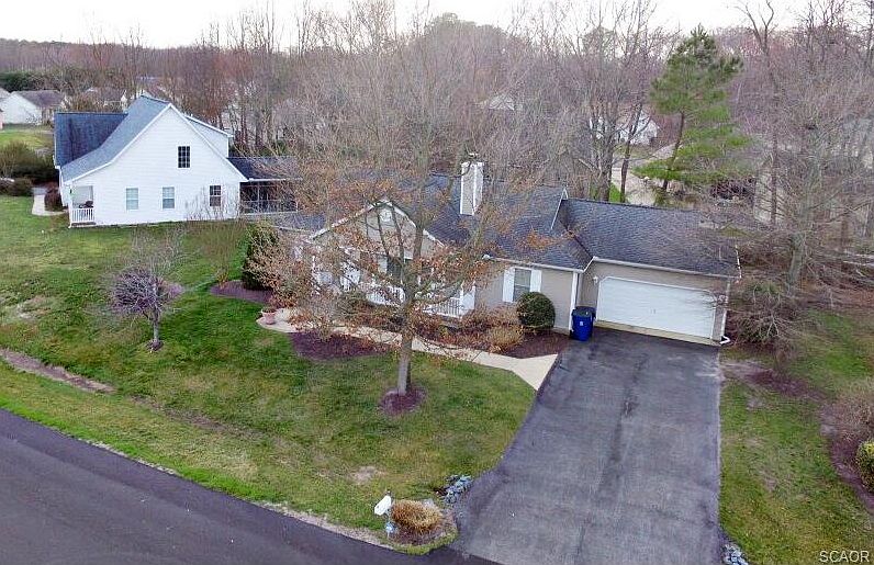 1st image of 83 Neptune Dr
