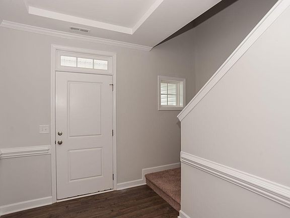 004 Entrance Compressed