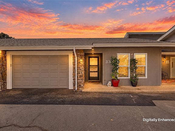 2nd image of 33 Davis Cir