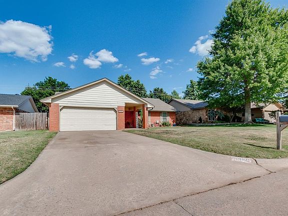 2nd image of 11312 Ashford Dr